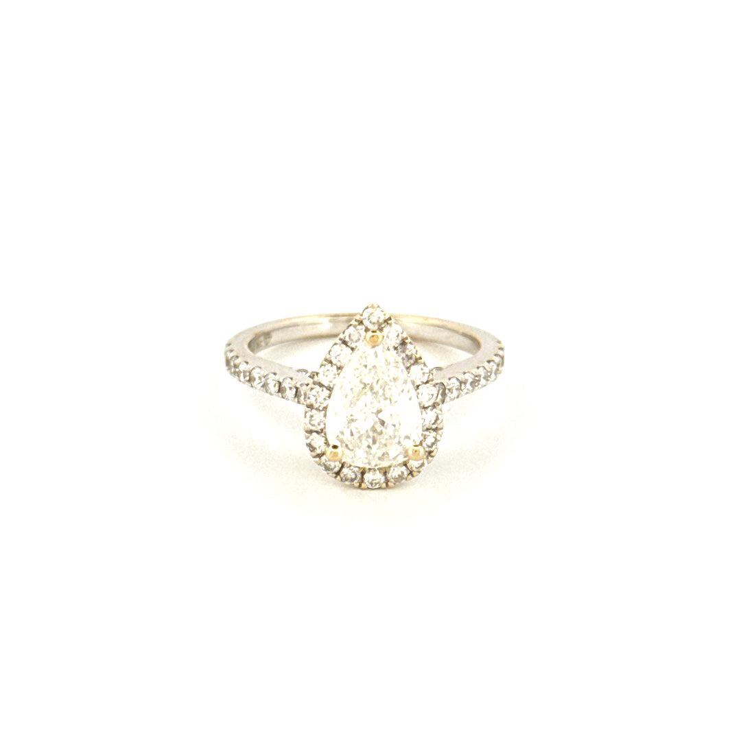 18k White Gold Women's Diamond Wedding Ring Size 6 Weight 3.6 gr