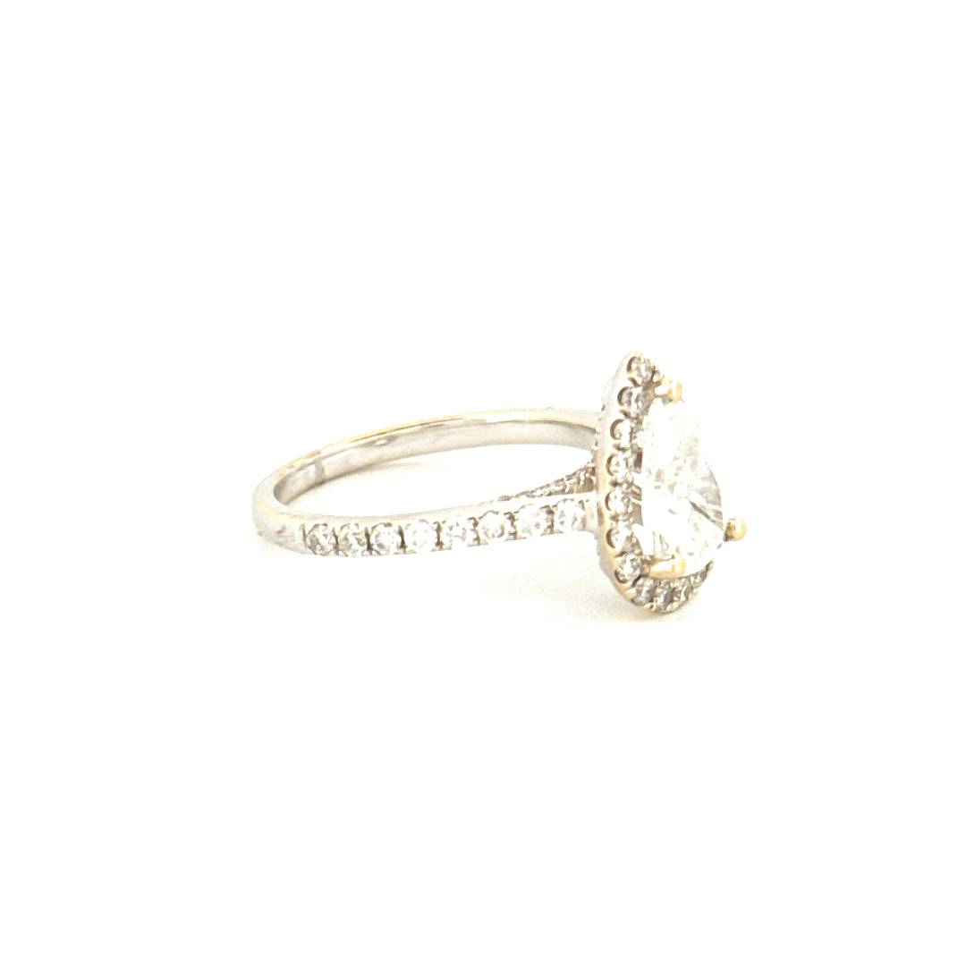 18k White Gold Women's Diamond Wedding Ring Size 6 Weight 3.6 gr