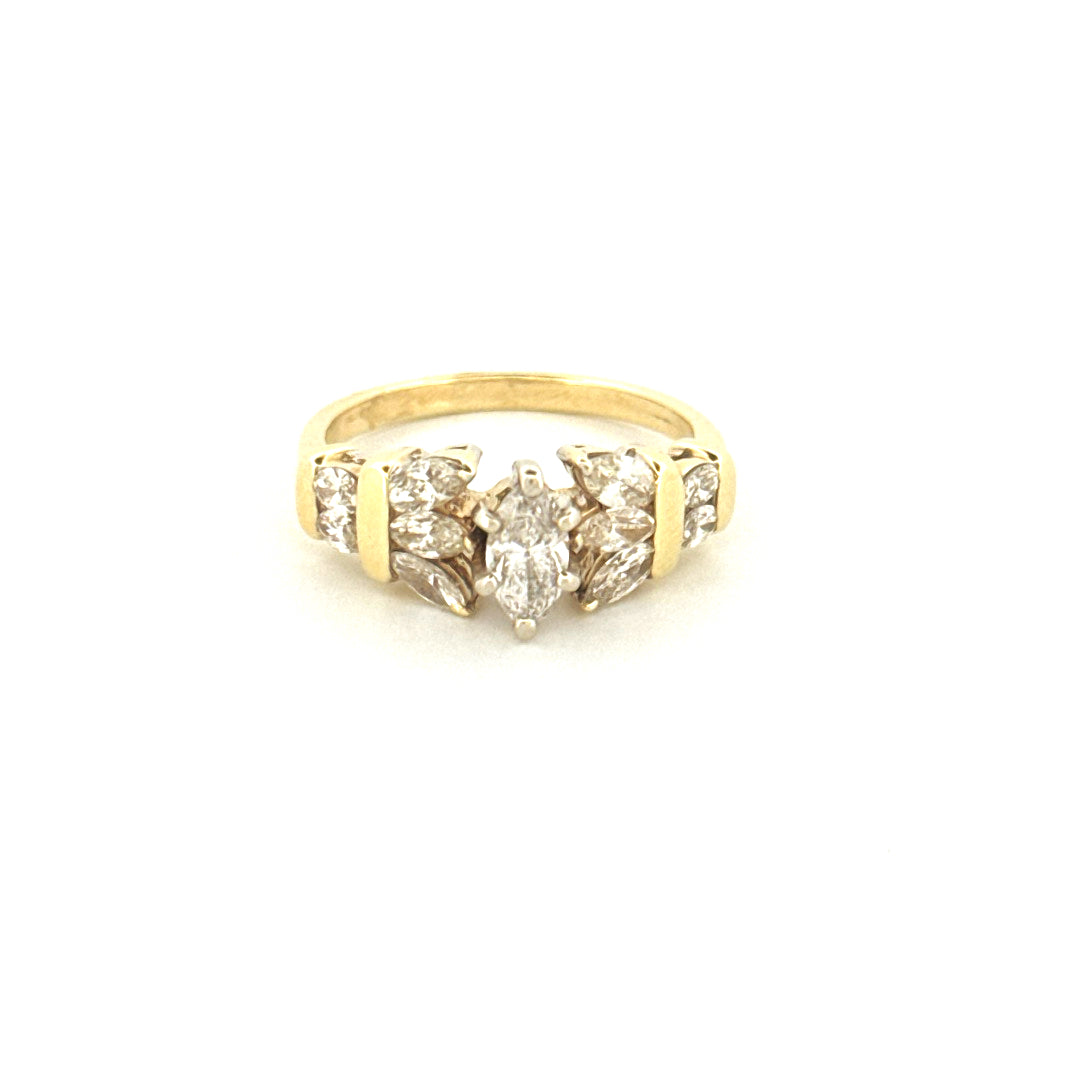14k Yellow Gold Women's Diamond Wedding Ring Size 7 1/2 Weight 5.4 gr