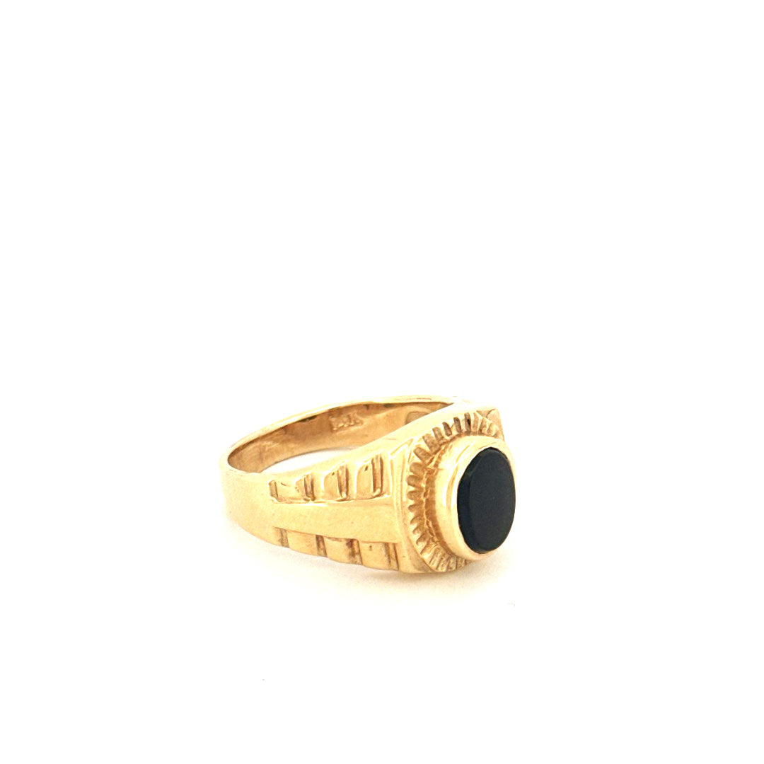 14K Yellow Gold Onyx Men's Ring Size 9  Weight 9.5 gr