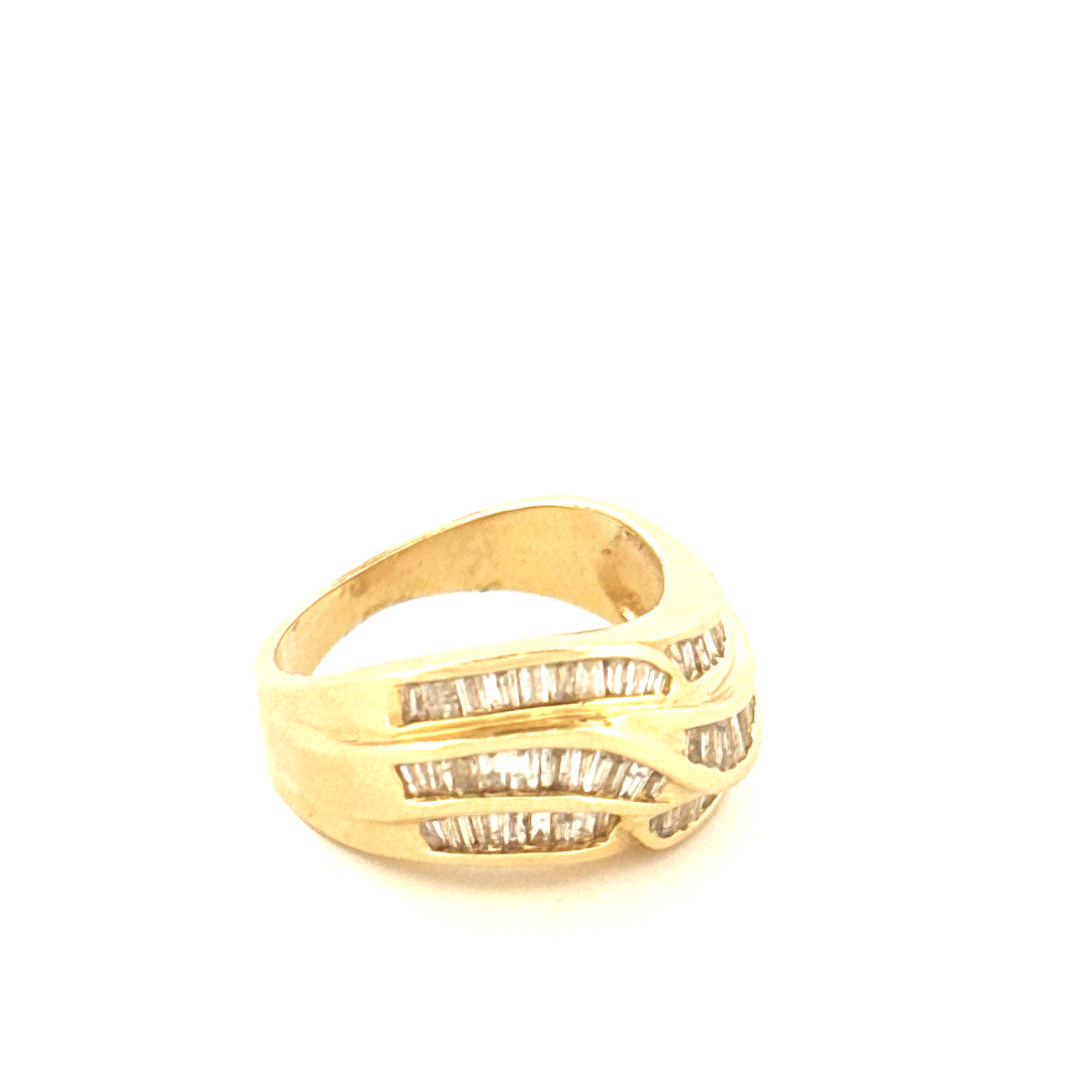 14k Yellow Gold Women's Diamond Ring Size 6 1/2 Weight 7 gr