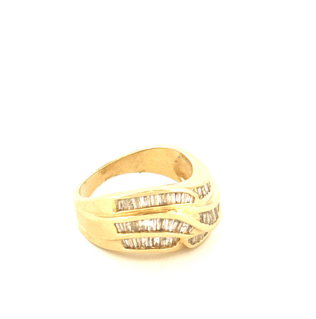 14k Yellow Gold Women's Diamond Ring Size 6 1/2 Weight 7 gr
