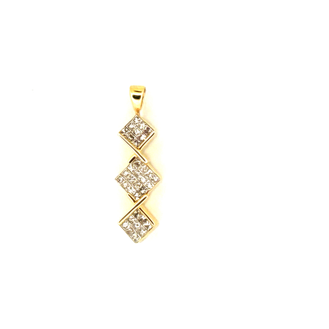 14k Yellow Gold Three-Diamond Shaped  Diamond Pendant Weight 3.1gr