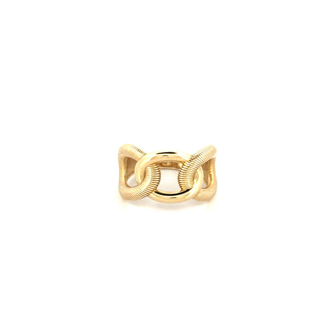 10K Yellow Gold Fashion Ring Size 8 Weight 3.2GR