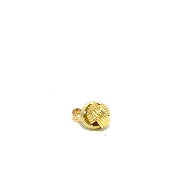 10K Yellow Gold Knot Pendant  1.5GR