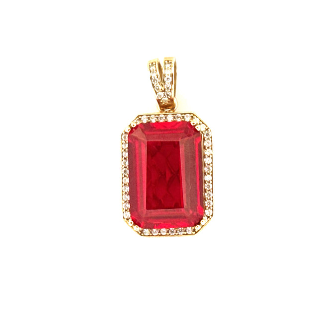 10k Yellow Gold Pendant With Red Stone & Cz on The Edge Weight 15.2 gr