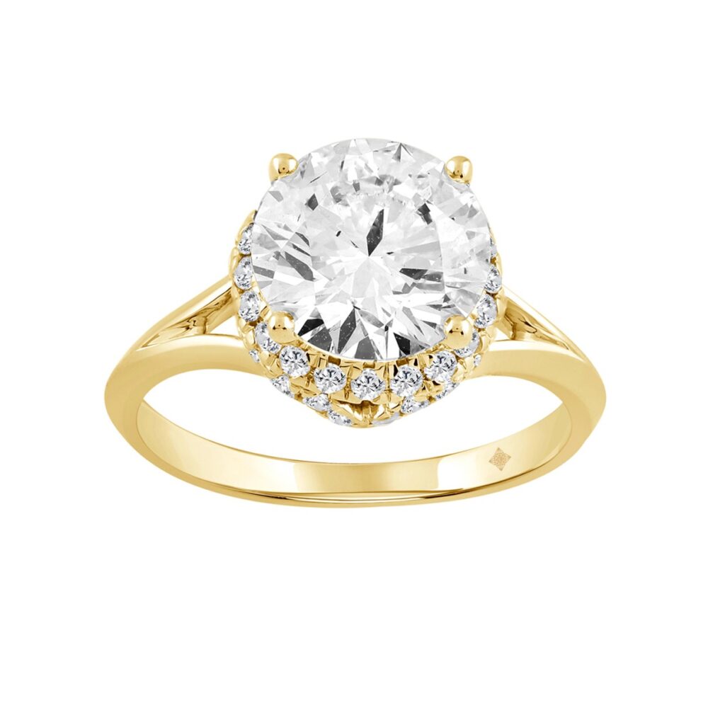 ANILLO DE SEÑORA CON DIAMANTE REDONDO DE 3 3/8 QT. EN ORO AMARILLO DE 14K (DIAMANTE CENTRAL REDONDO DE 3 QT.)