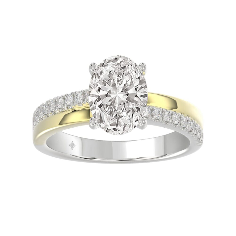 ANILLO DE SEÑORA DE ORO BLANCO/AMARILLO DE 14K CON DIAMANTES REDONDOS/OVALADOS DE 2 1/4CT (DIAMANTE CENTRAL OVALADO DE 2CT)