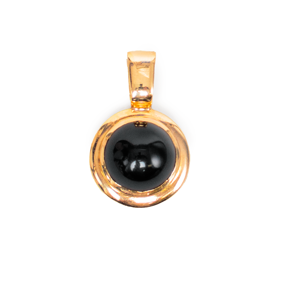 Onyx Pendant.