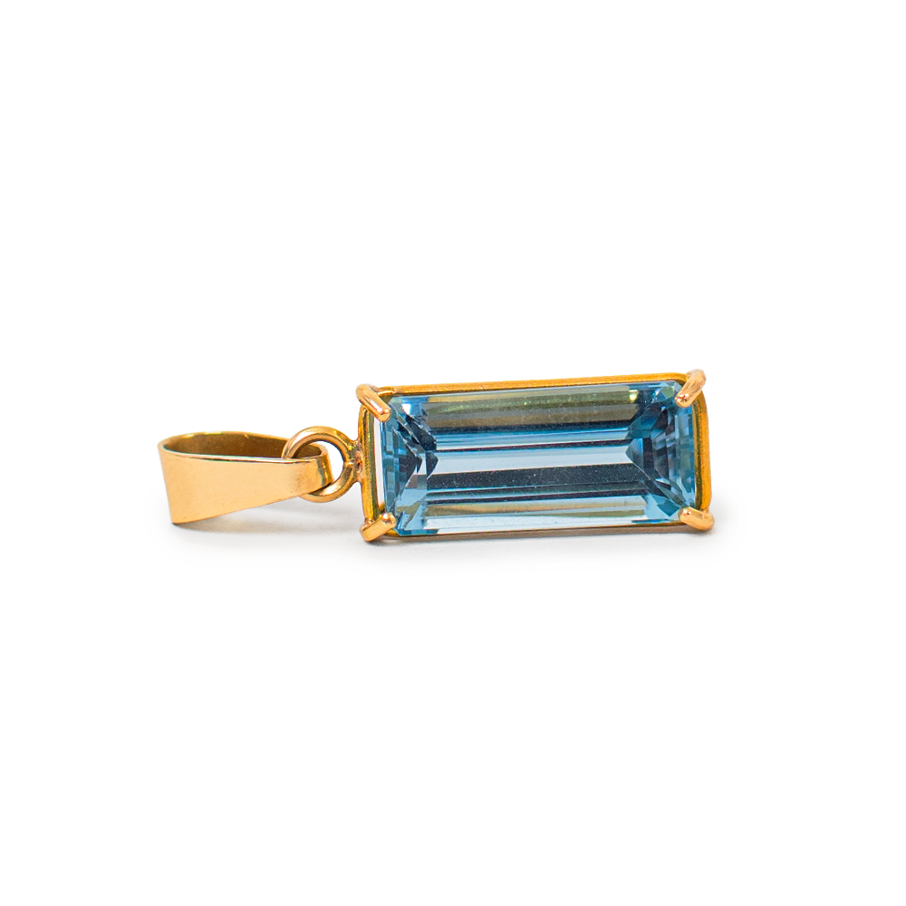 Aqua Marine Pendant.