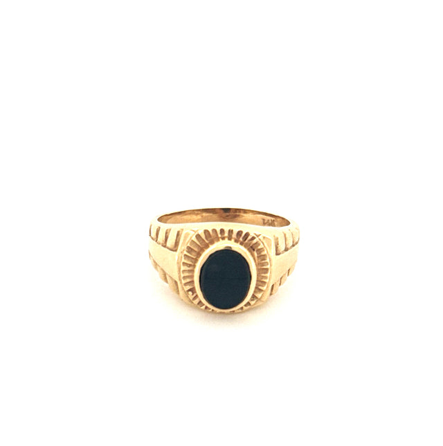 Anillo de hombre de oro amarillo de 14K con ónix, talla 9, peso 8.9 gr